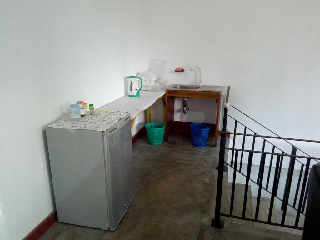 Chelli Homestay Negombo Kültér fotó